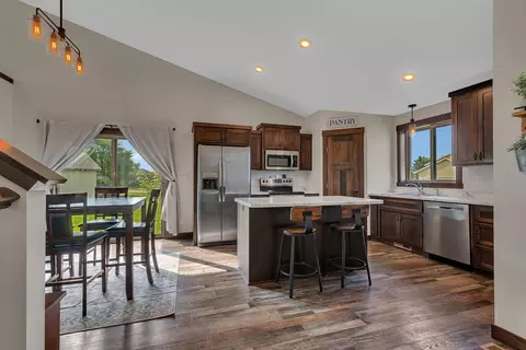 506 2nd Ave SW, Rice, MN 56367