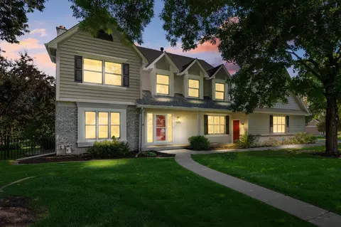 9878 Lee Dr, Eden Prairie, MN 55347