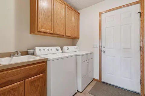 2117 14th St NE, Faribault, MN 55021 photo 32