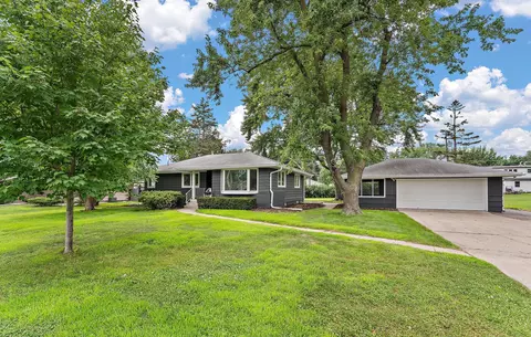 8840 Bloomington Ave, Bloomington, MN 55425