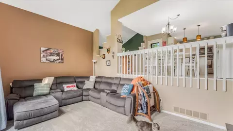 7001 Rolling View Dr, Saint Cloud, MN 56303 photo 12