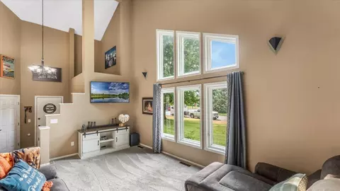 7001 Rolling View Dr, Saint Cloud, MN 56303 photo 11