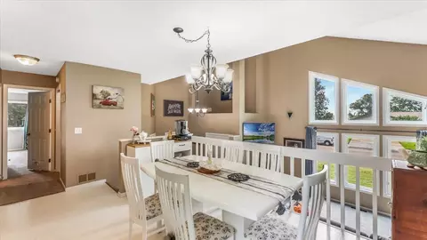 7001 Rolling View Dr, Saint Cloud, MN 56303 photo 6