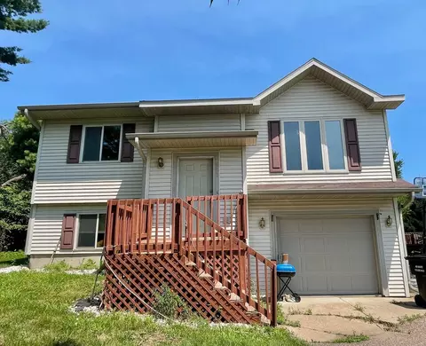 903 28th Ave N, Menomonie, WI 54751