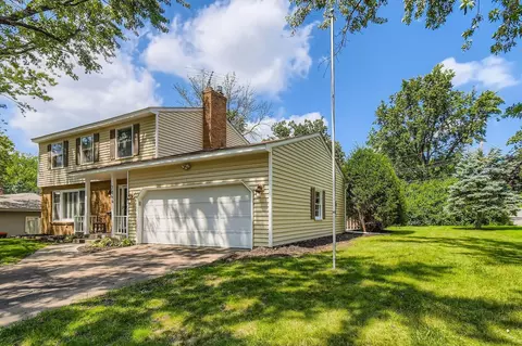 7064 Windgate Rd, Woodbury, MN 55125