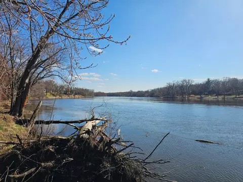 8710 E River Rd NW, Coon Rapids, MN 55433 photo 42