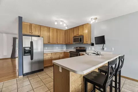 8710 E River Rd NW, Coon Rapids, MN 55433 photo 10