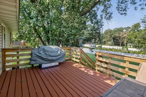 8710 E River Rd NW, Coon Rapids, MN 55433 photo 4