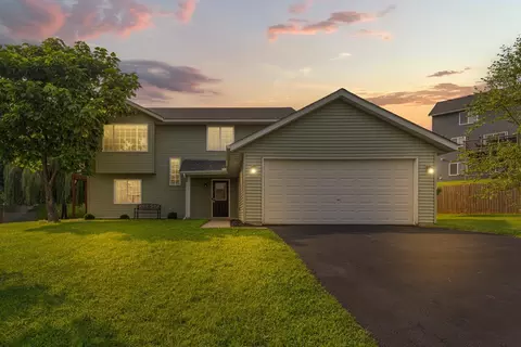 914 Grand Ave SW, Lonsdale, MN 55046