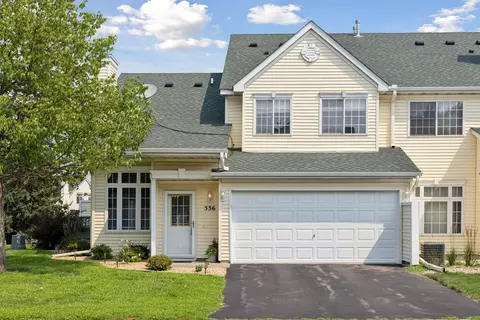 536 Aqua Cir, Lino Lakes, MN 55014