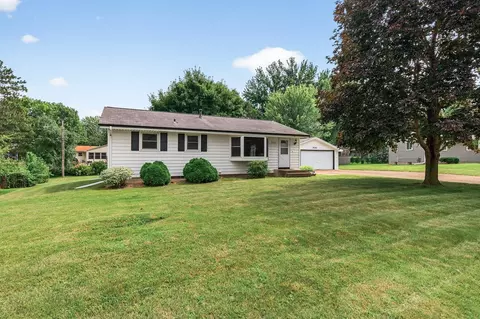 9252 Zinnia Ln N, Maple Grove, MN 55369