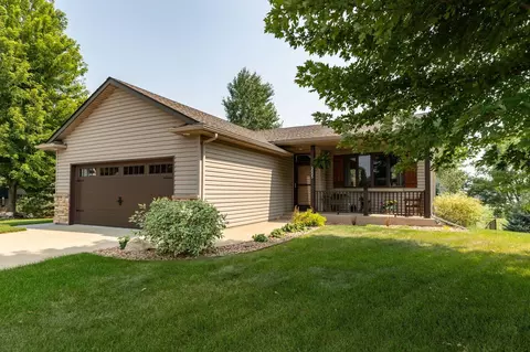 5005 Tower Ln NW, Rochester, MN 55901