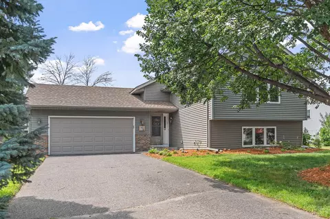6809 Setzler Pkwy, Brooklyn Park, MN 55445