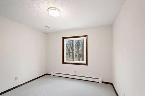 Bedroom - 6485 46th Ave SE, St. Cloud, MN 56304 photo 3 of 5