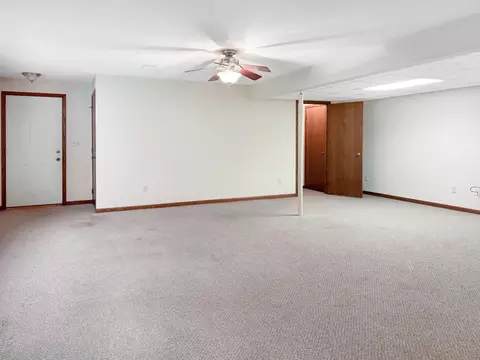 Living - 1132 David Dr, Marshall, MN 56258 photo 4 of 5