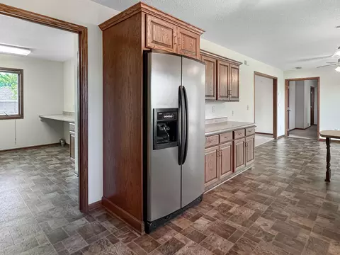 Kitchen - 1132 David Dr, Marshall, MN 56258 photo 4 of 5