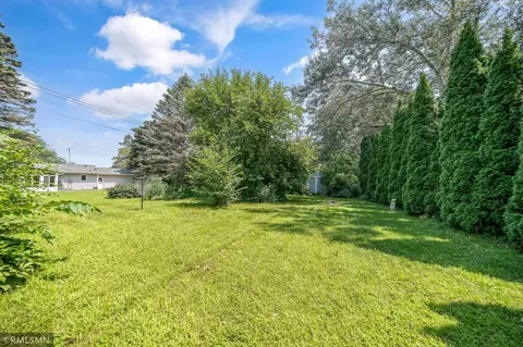 Exterior - 2102 Jade Ln, Eagan, MN 55122 photo 16 of 19