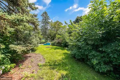 Exterior - 2102 Jade Ln, Eagan, MN 55122 photo 5 of 19