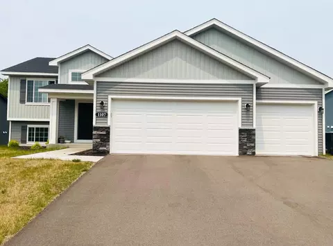 1107 Tiger Ct NE, Isanti, MN 55040