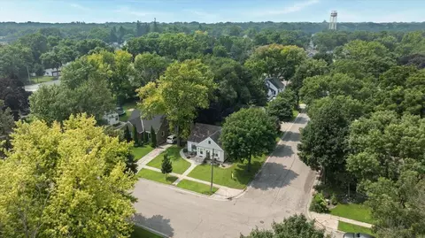 View/Area - 1102 3rd St SW, Willmar, MN 56201 photo 1 of 9