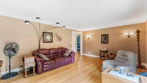 Living - 1102 3rd St SW, Willmar, MN 56201 photo 2 of 3