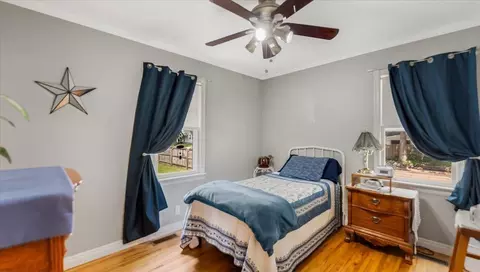 Bedroom - 1102 3rd St SW, Willmar, MN 56201 photo 1 of 4