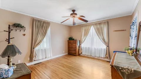 Bedroom - 1102 3rd St SW, Willmar, MN 56201 photo 2 of 4