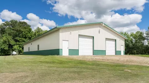 21204 Ferret Trl, Osakis, MN 56360