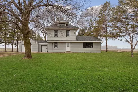 36530 251st Ave, Le Center, MN 56057