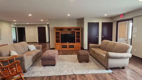 Living - 1400 Cheryl Ave, Marshall, MN 56258 photo 4 of 4