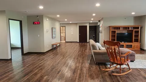 Living - 1400 Cheryl Ave, Marshall, MN 56258 photo 3 of 4