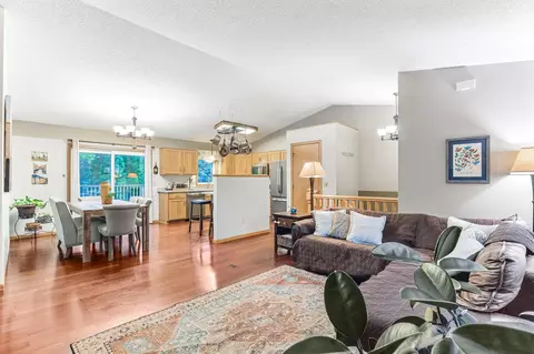 130 7th St NW, Maple Lake, MN 55358