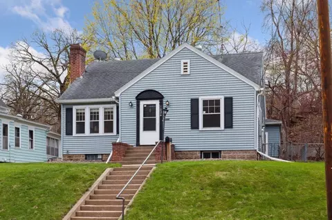 1024 S Park St, Red Wing, MN 55066