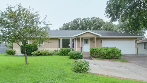 420 110th Ave NW, Coon Rapids, MN 55448