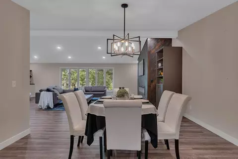 Dining - 1455 25th St SE, Saint Cloud, MN 56304 photo 1 of 2