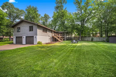 Exterior - 1455 25th St SE, Saint Cloud, MN 56304 photo 6 of 10