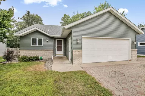 1726 Summit Ave N, Sauk Rapids, MN 56379