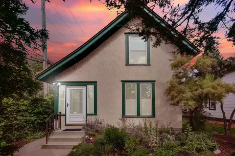 2716 E 26th St, Minneapolis, MN 55406
