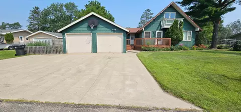 117 Pine Crest Ct NW, Bemidji, MN 56601