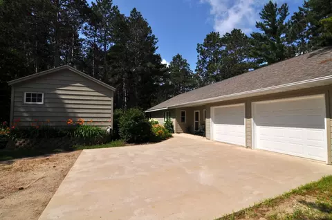 Exterior - 4069 Long Beach Dr NW, Hackensack, MN 56452 photo 12 of 16