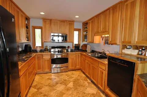 Kitchen - 4069 Long Beach Dr NW, Hackensack, MN 56452 photo 1 of 1