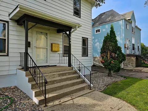 Exterior - 344 6th Ave S, Fargo, ND 58103 photo 3 of 14