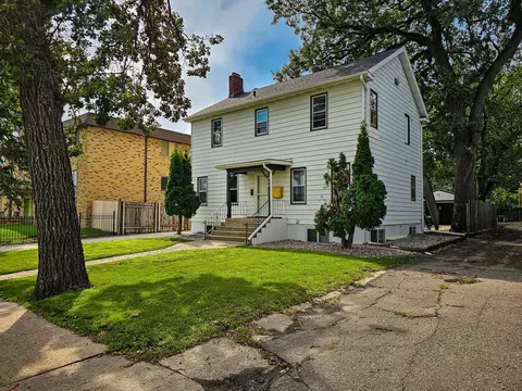 Exterior - 344 6th Ave S, Fargo, ND 58103 photo 2 of 14