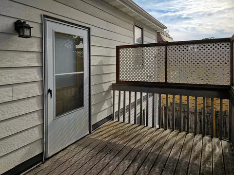 Exterior - 344 6th Ave S, Fargo, ND 58103 photo 8 of 14