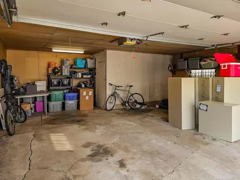 Exterior - 344 6th Ave S, Fargo, ND 58103 photo 13 of 14