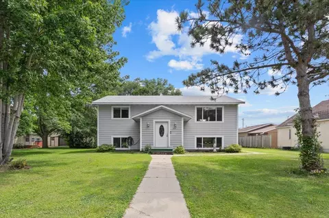 324 38th Ave N, Saint Cloud, MN 56303