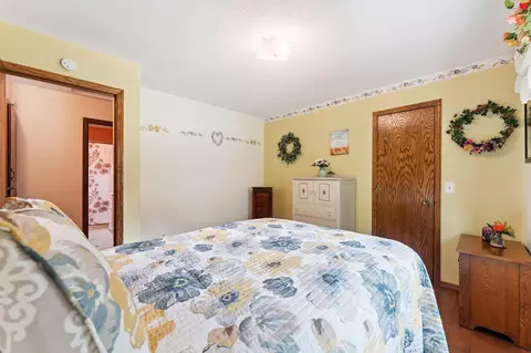 Bedroom - 7715 118th Ave N, Champlin, MN 55316 photo 2 of 7