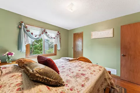 Bedroom - 7715 118th Ave N, Champlin, MN 55316 photo 5 of 7