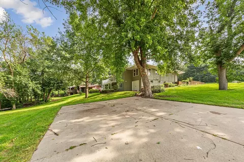 1010 11th Ave NE, Faribault, MN 55021 photo 5