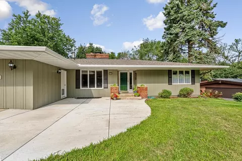 1010 11th Ave NE, Faribault, MN 55021 photo 2
